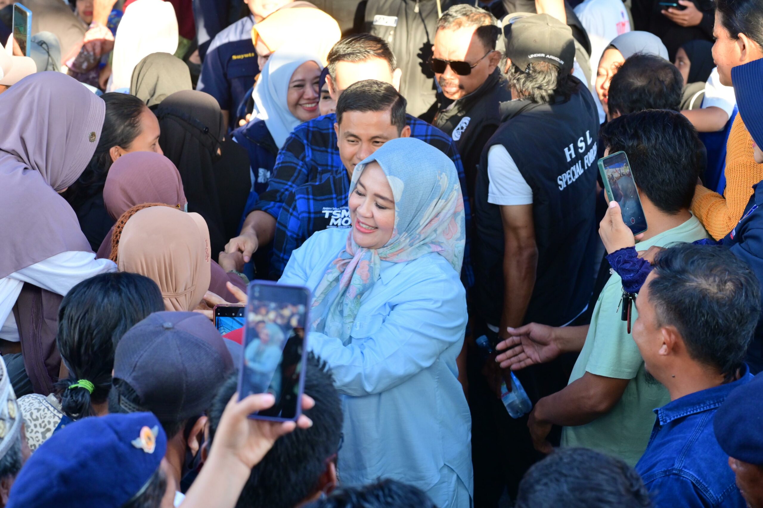 Fatmawati Rusdi Disambut Hangat Warga Parepare