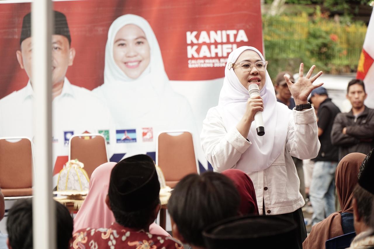 Lindungi Petani, Kanita Kahfi Pastikan Pupuk Subsidi Tepat Sasaran