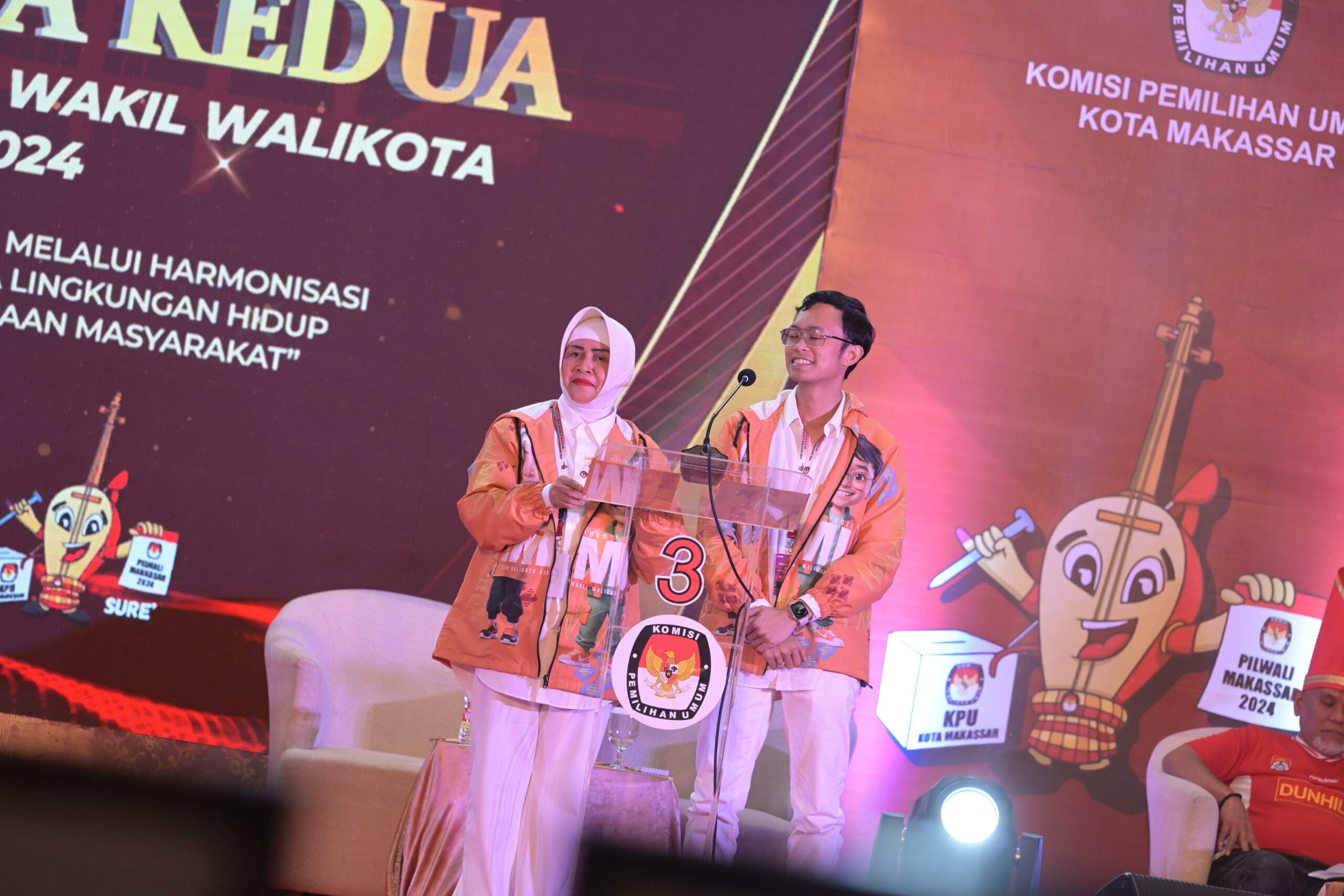 Pasangan Indira Yusuf Ismail Ilham Ari Fauzi (INIMI) Dalam Debat Kedua Pilwalkot Makassar